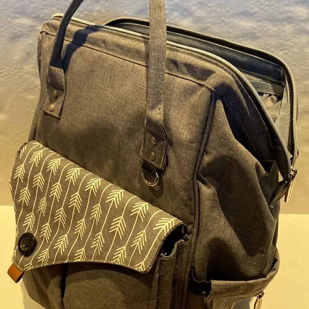 Lekebaby large changing backpack